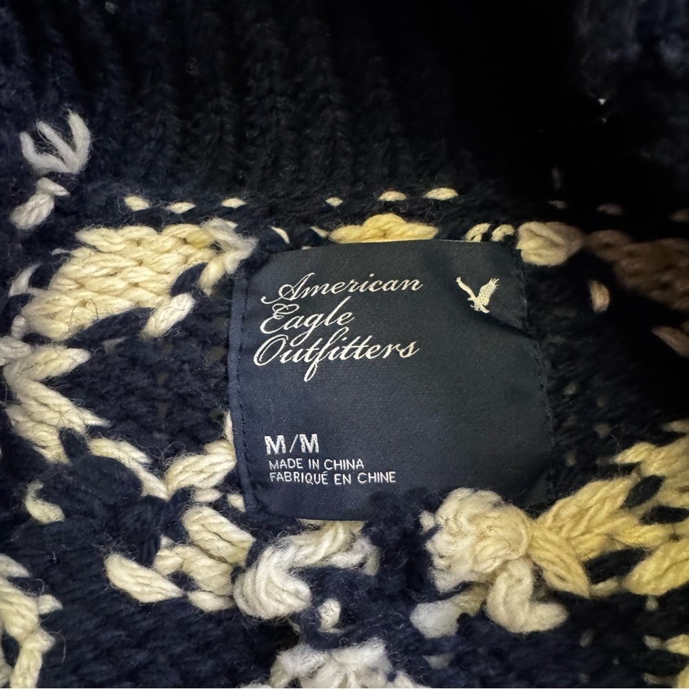 American Eagle Navy Blue and Cream Knit Sweater Size Medium Shawl Collar Vintage - Picture 7 of 11